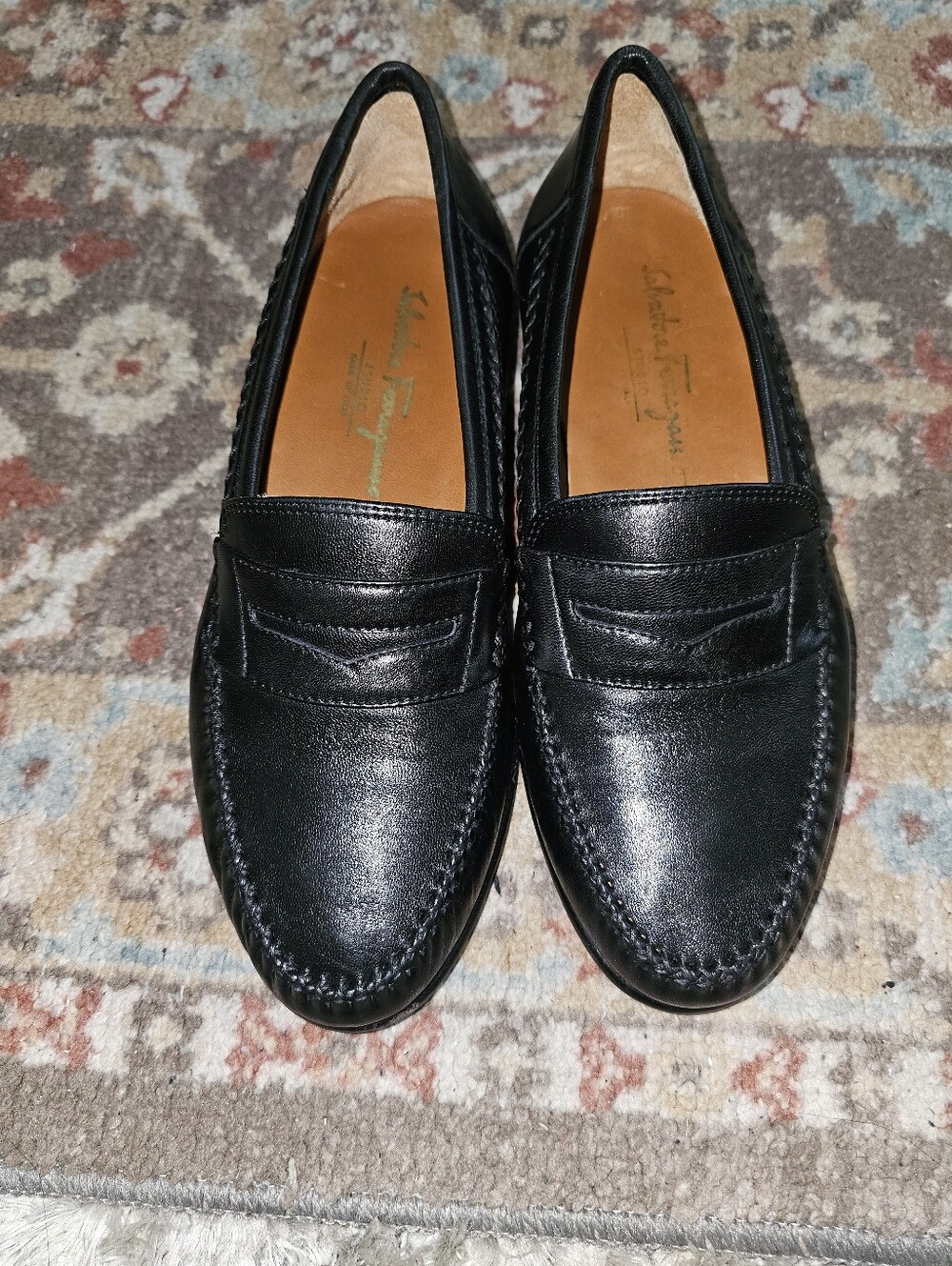 SALVATORE FERRAGAMO Penny Loafers Slipons Black Leather 6.5EE Super Nice!